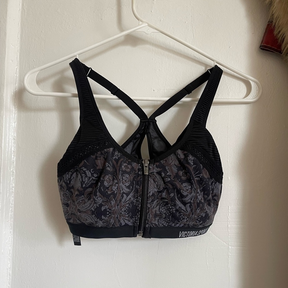 Victoria’s Secret Sports Bra